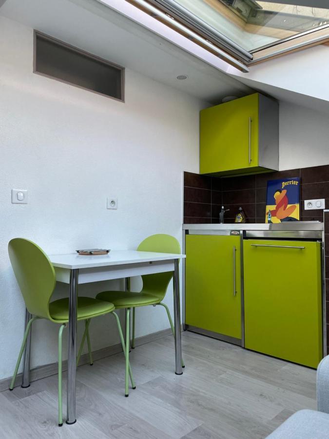 Studio Sous Les Toits Annecy Centre-Ville Bagian luar foto