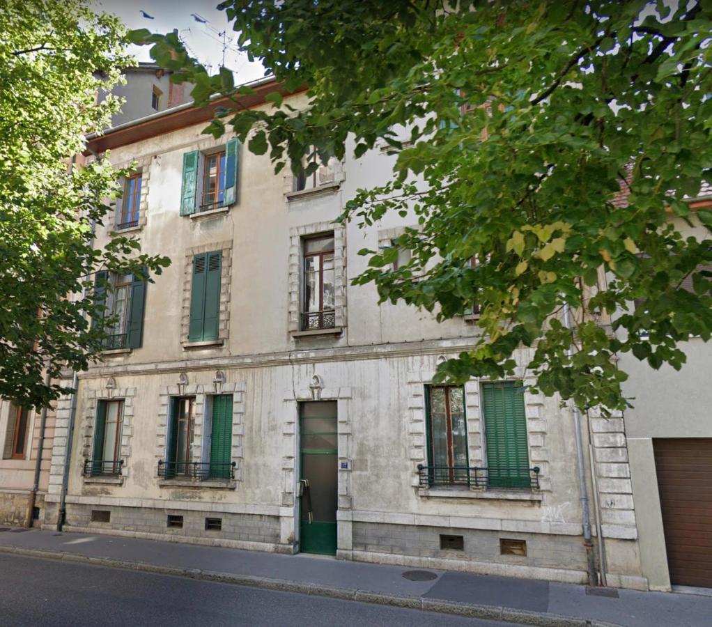 Studio Sous Les Toits Annecy Centre-Ville Bagian luar foto